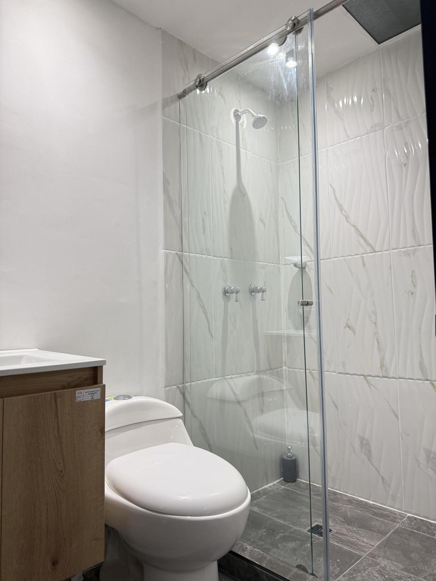 Loft Host Partner Cerca Al Aeropuerto,Expofuturo Y Ukumari Appartement Pereira Buitenkant foto