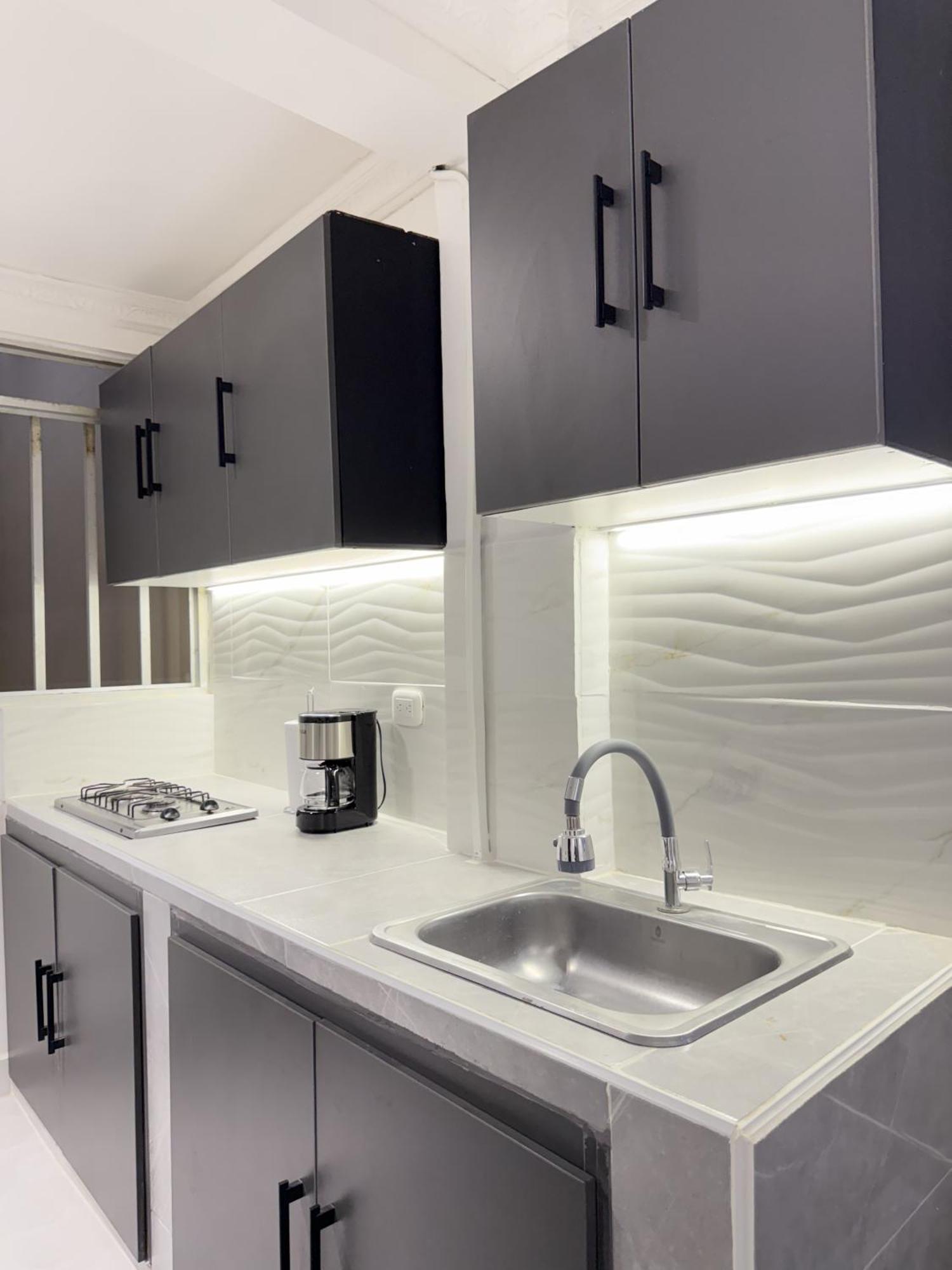 Loft Host Partner Cerca Al Aeropuerto,Expofuturo Y Ukumari Appartement Pereira Buitenkant foto