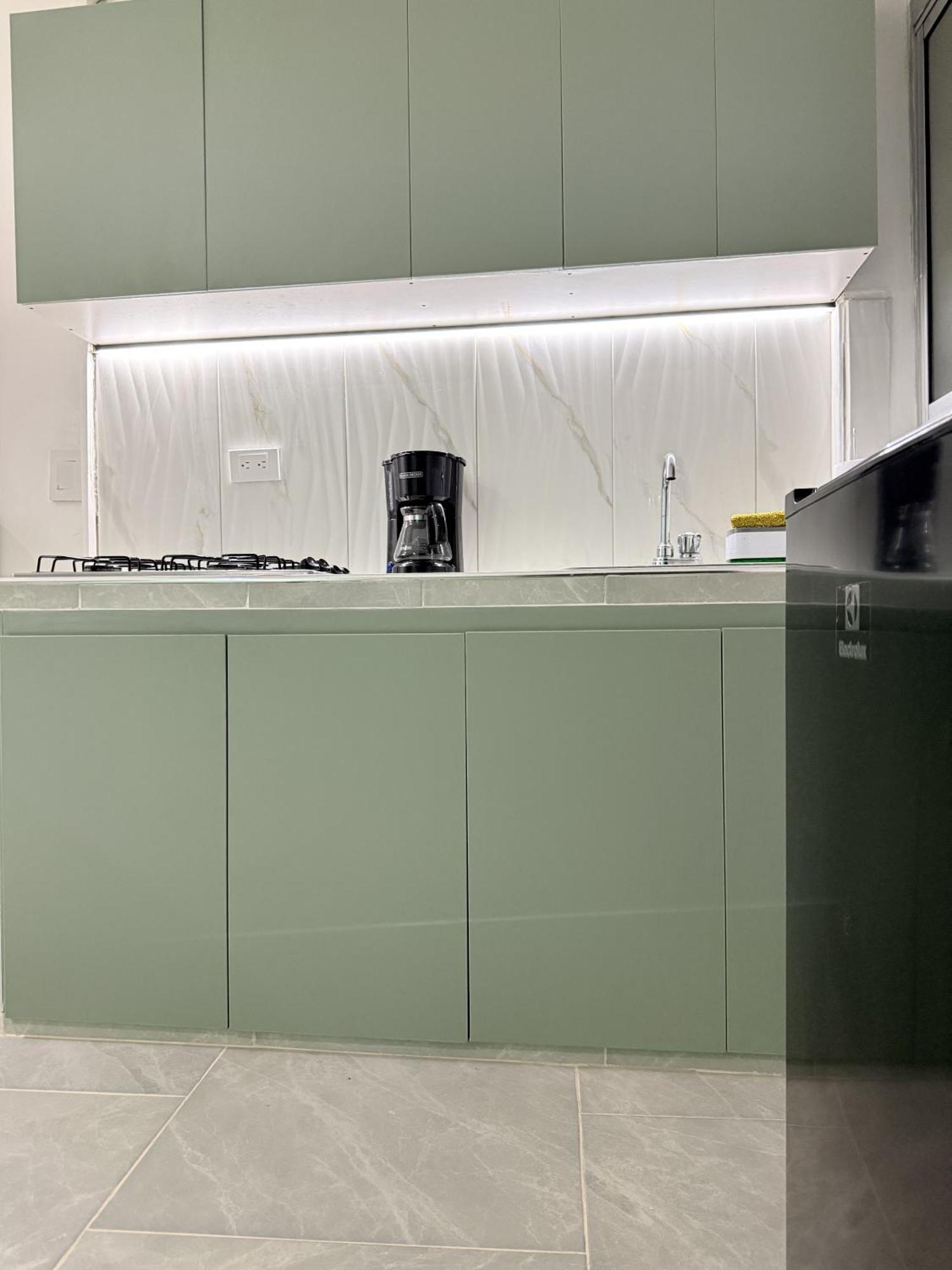 Loft Host Partner Cerca Al Aeropuerto,Expofuturo Y Ukumari Appartement Pereira Buitenkant foto
