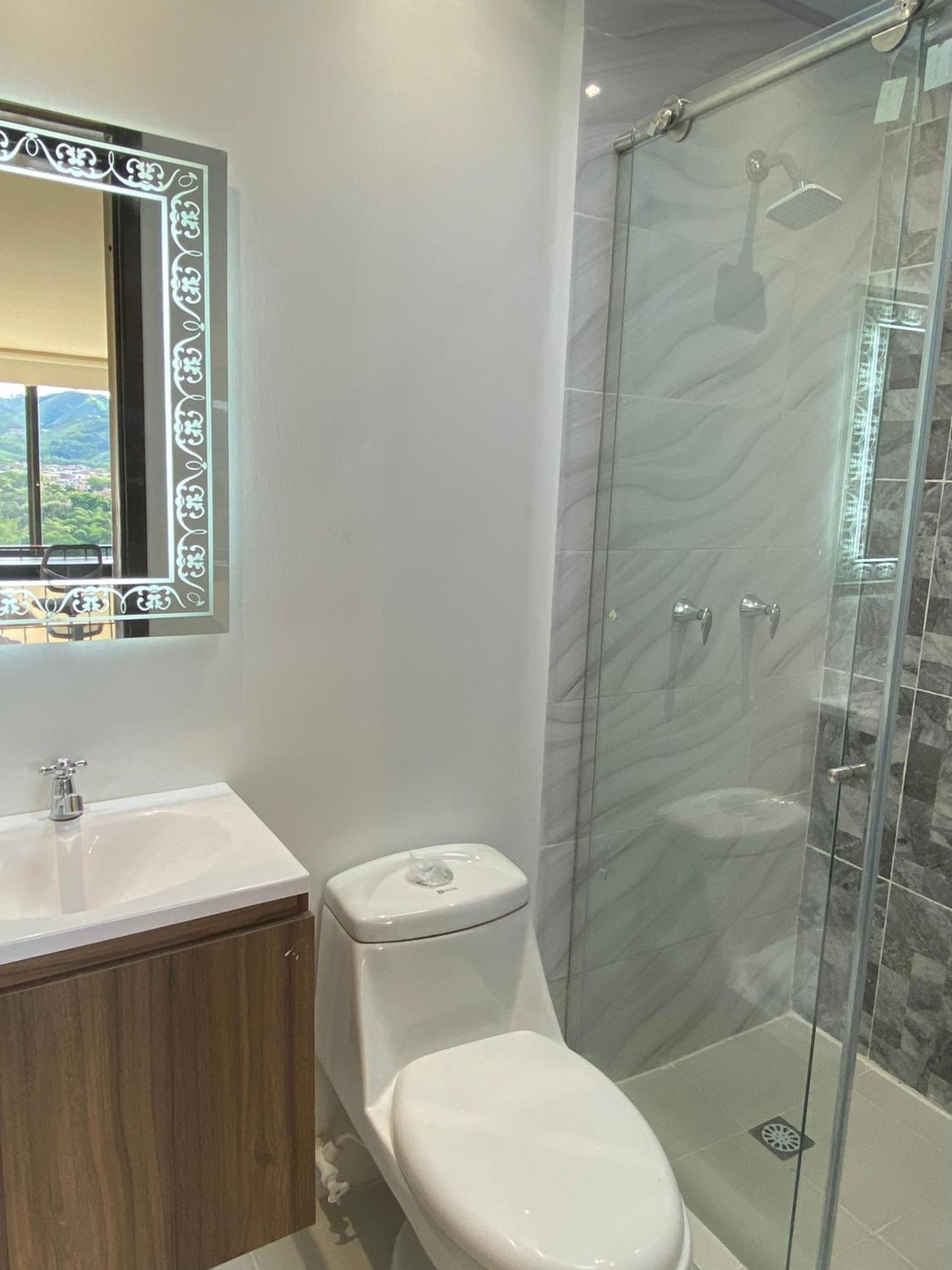 Loft Host Partner Cerca Al Aeropuerto,Expofuturo Y Ukumari Appartement Pereira Buitenkant foto