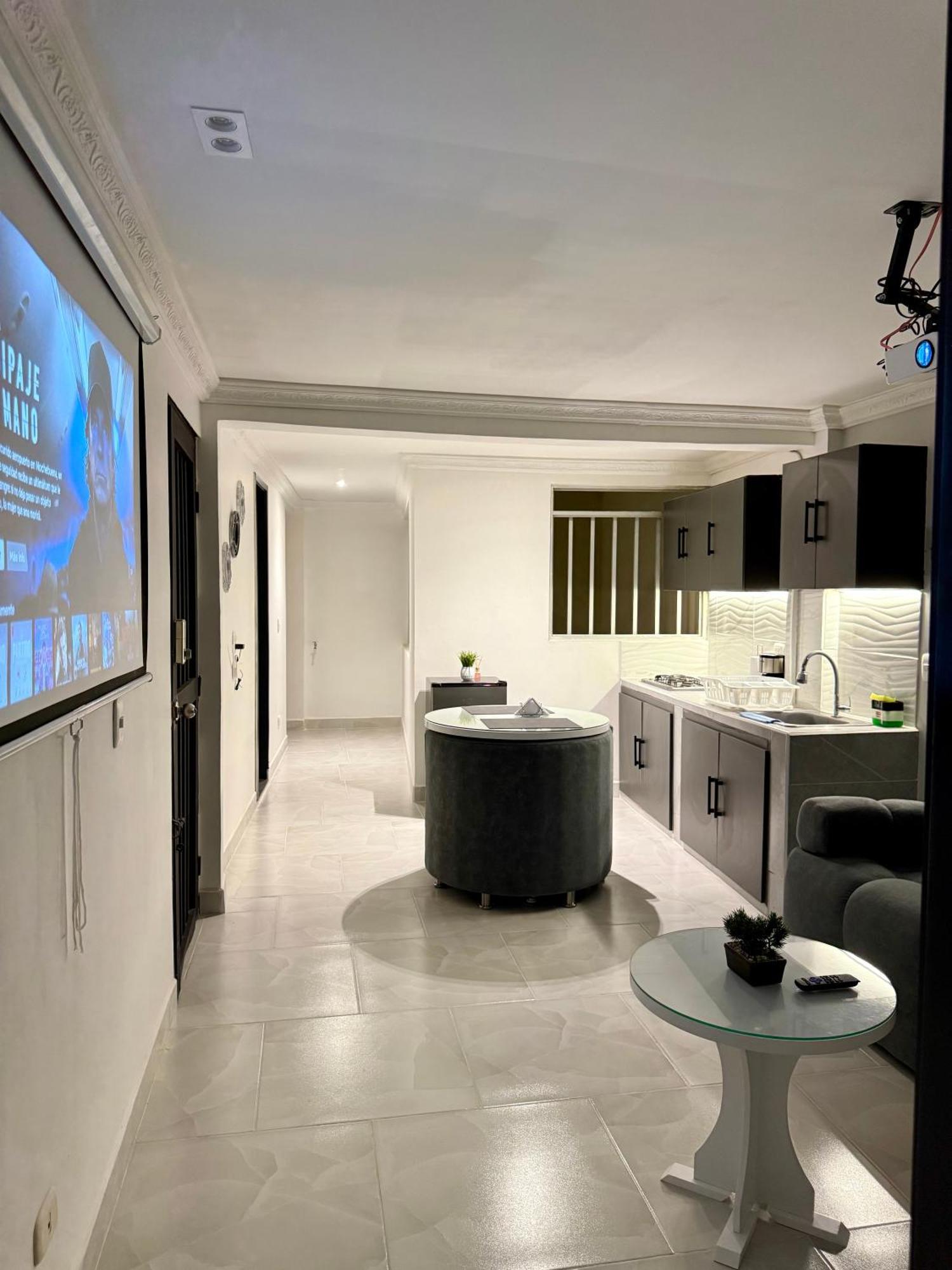 Loft Host Partner Cerca Al Aeropuerto,Expofuturo Y Ukumari Appartement Pereira Buitenkant foto